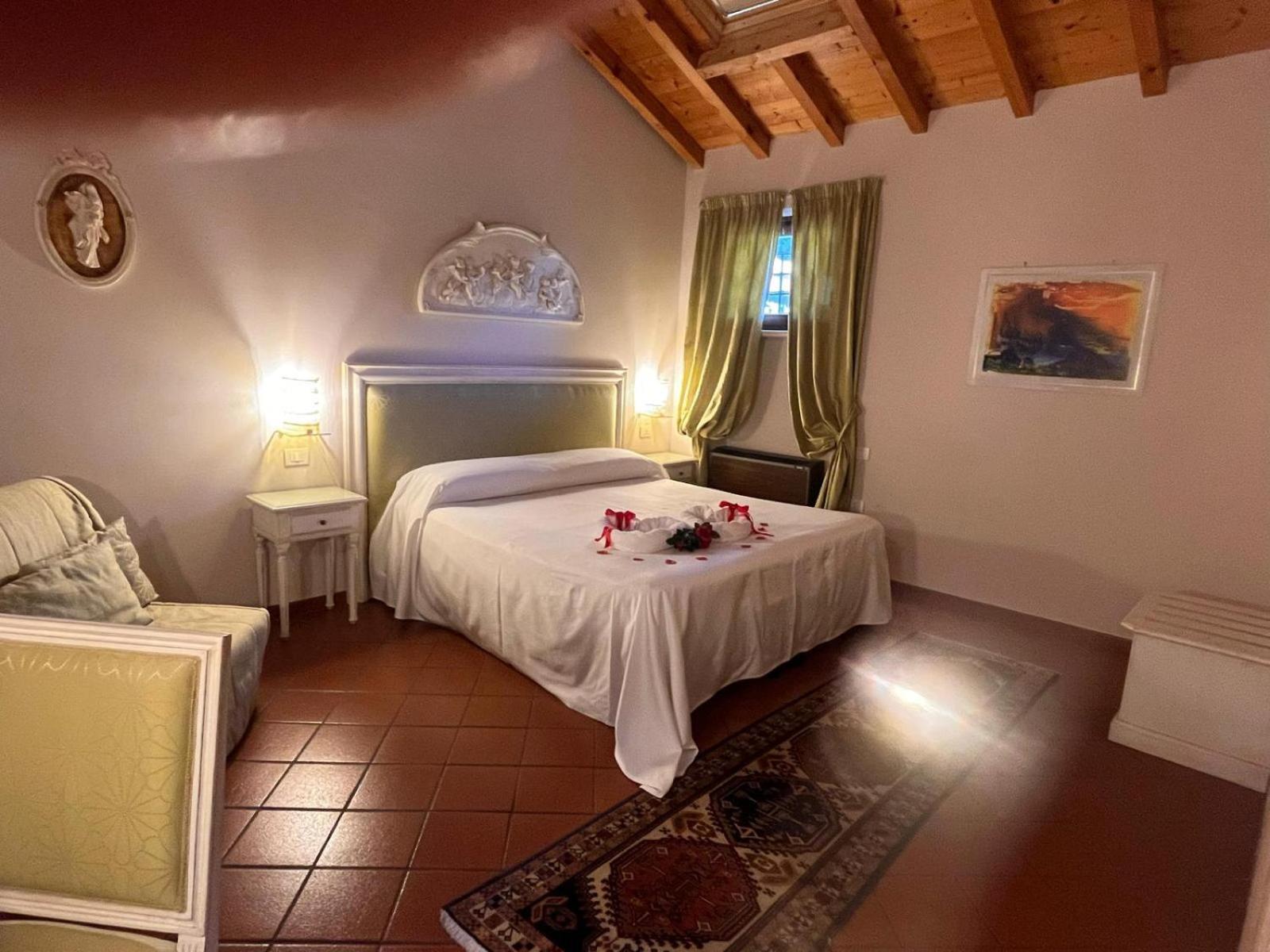 Resort La Mola Sommacampagna Exterior photo