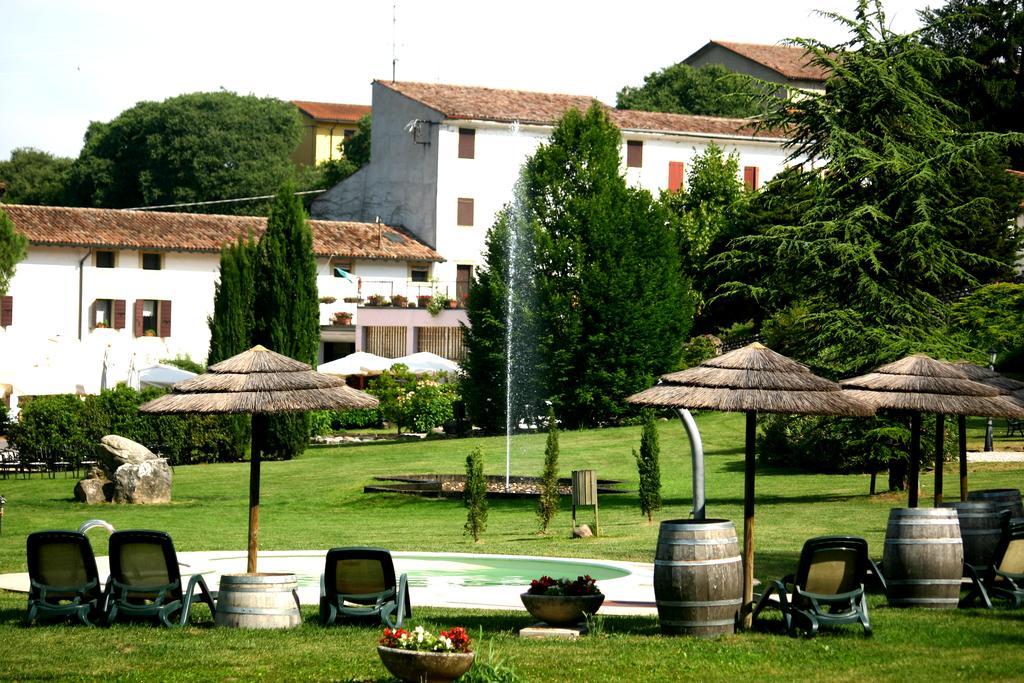 Resort La Mola Sommacampagna Exterior photo